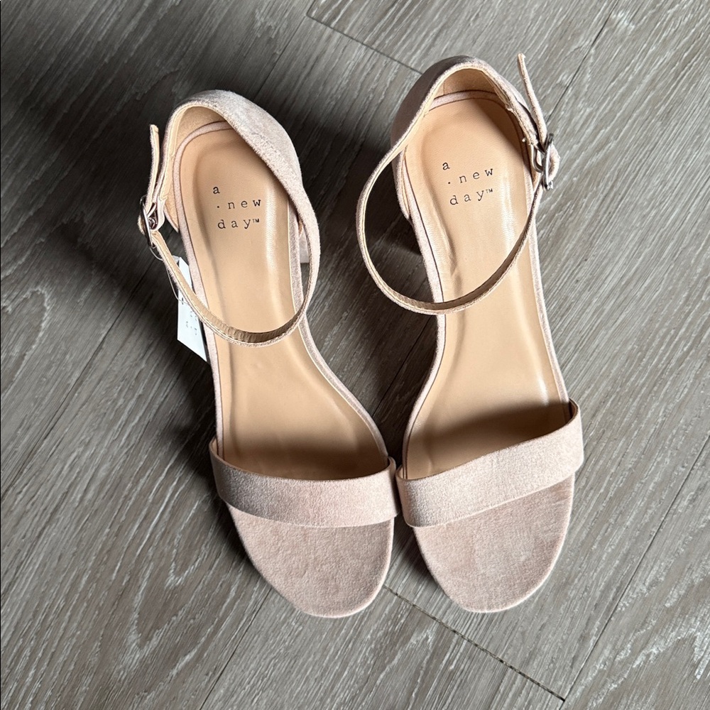 NWT A New Day Light Pink/Nude Heels